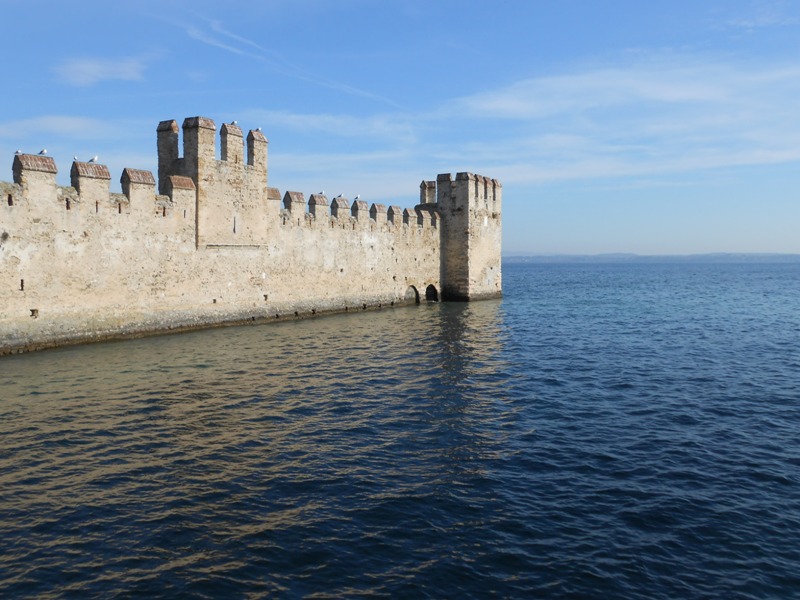 Muro di cinta sul lago di Garda - Wall on Garda Lake